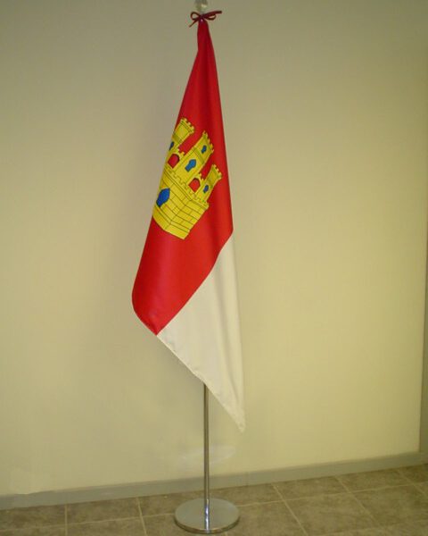 Peana y Asta cromada plana
