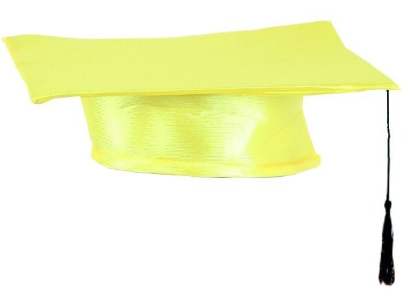 Birrete Graduado Tela Amarillo