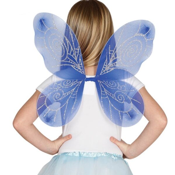 Alas azules de mariposa