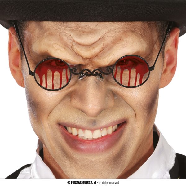 Gafas con sangre