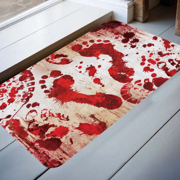 Felpudo con pisadas de sangre