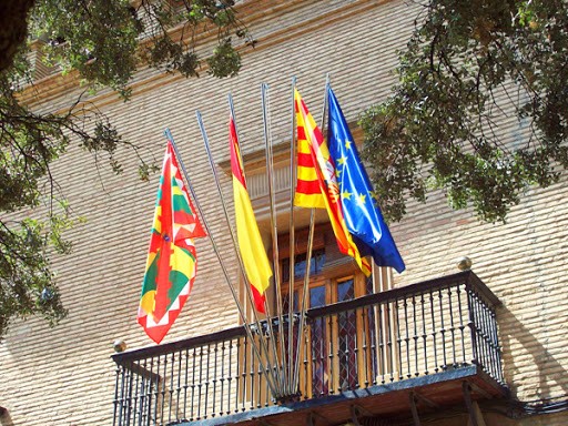 Bandera de Huesca ciudad