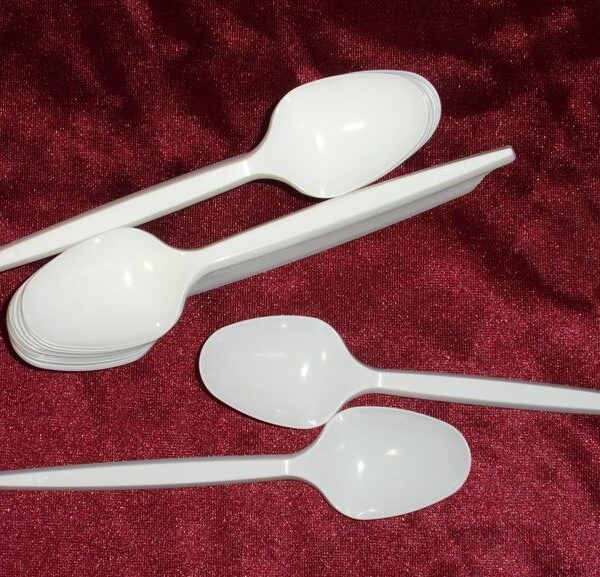 Paquete 100 cucharas plástico