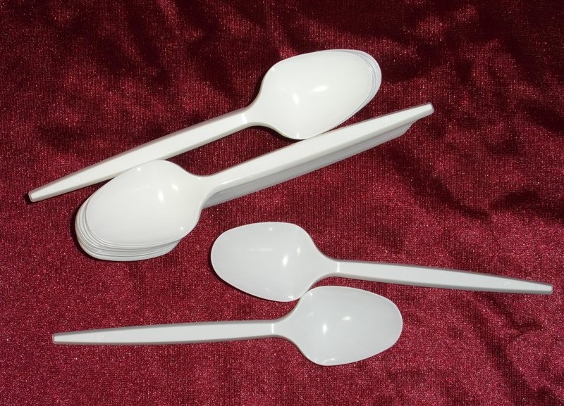 Paquete 100 cucharas plástico